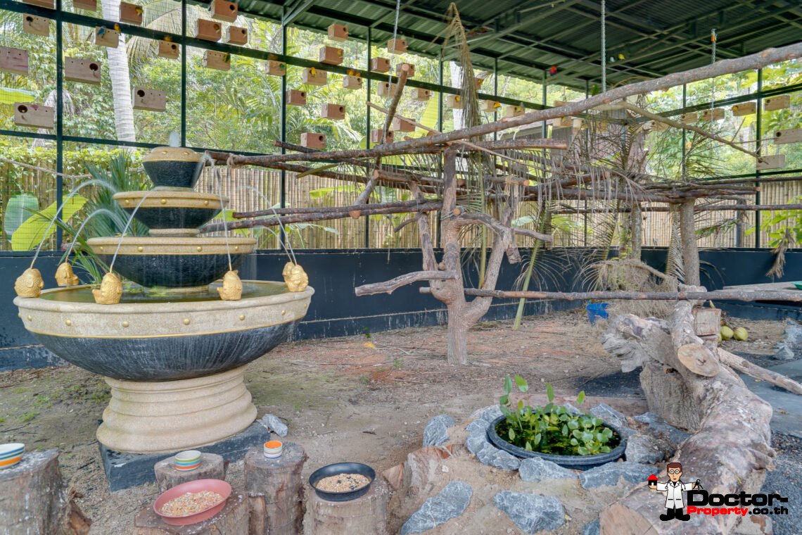 7 Bedroom Resort with Pool in Lipa Noi, Koh Samui – For Sale